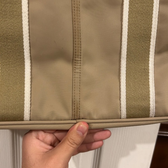 Coach tote - Picture 4 of 7